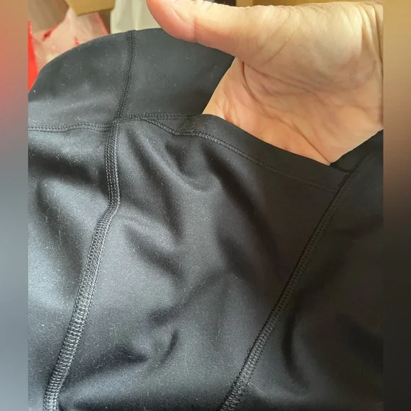 “All in Motion” athletic style black pants (Target brand)
Wide waistband - Picture 4 of 4